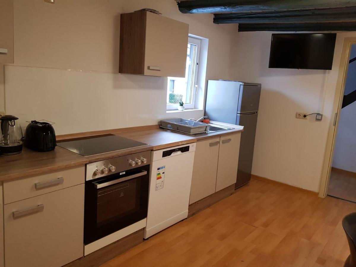 Lmi Haus & Urlaub Monteurwohnungen 2 Münsingen Buitenkant foto