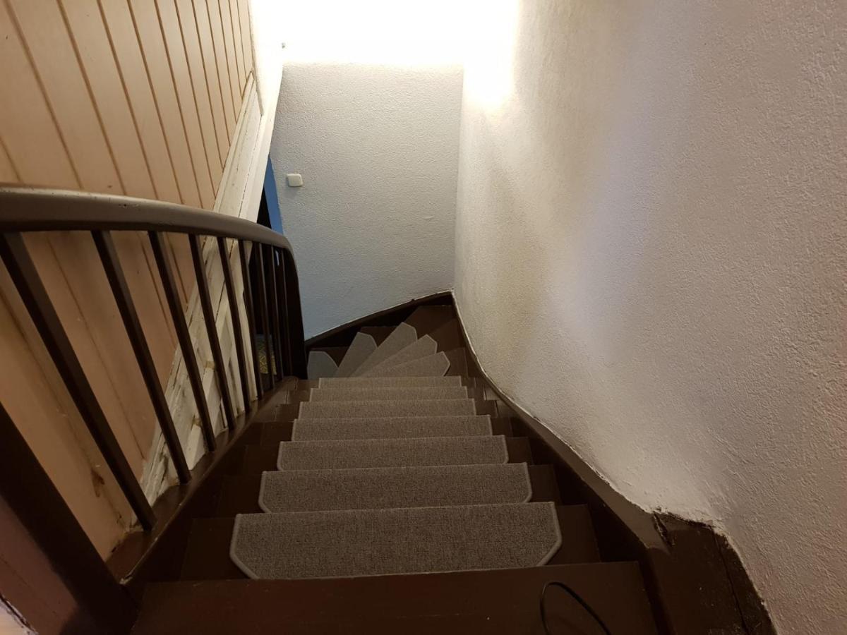 Lmi Haus & Urlaub Monteurwohnungen 2 Münsingen Buitenkant foto